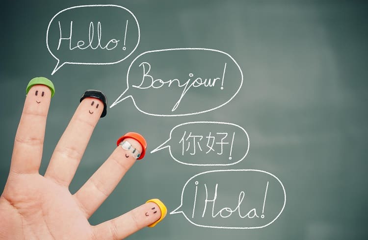 Dil öğrenmeye başlayarak kendinizi geliştirmek için bir adım atın